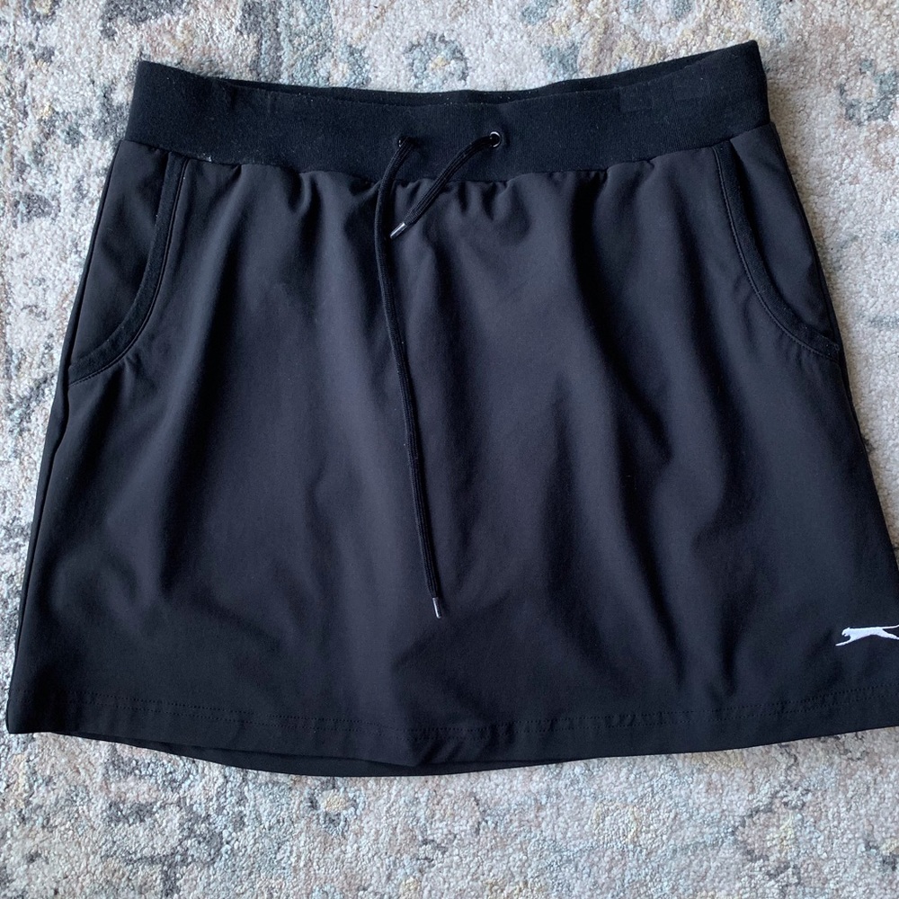 Slazenger golf skort. Black size M